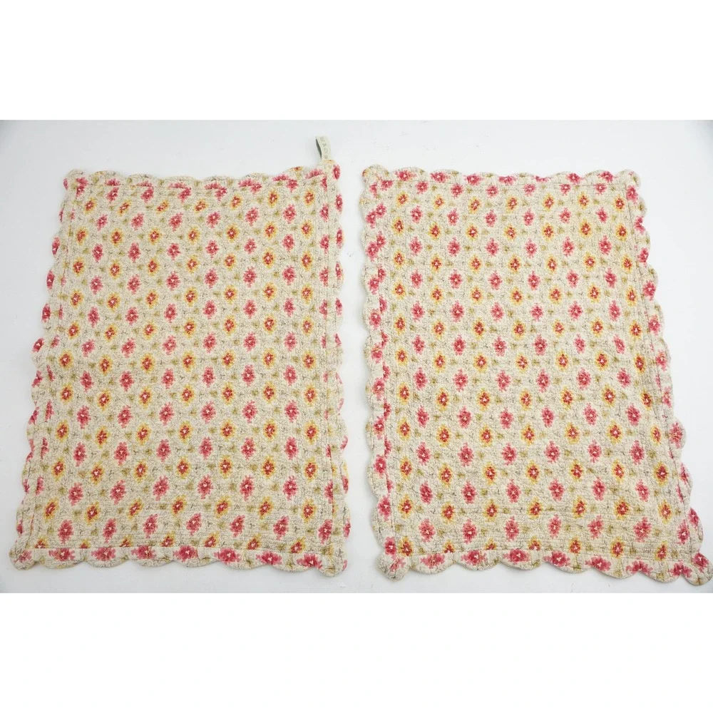 Elsa C.‎ Quilted Placemats Set of 2 Yellow Red Floral Scalloped Reversible VGC